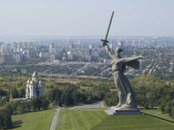 Нет смысла искать в этой истории истину Нет смысла искать в этой истории истину