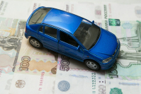 Приставы конфисковали у волгоградца автомобиль прямо у здания УФССП РФ