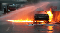 В Волгограде специально поджигают иномарки 