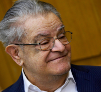 Фазиль Искандер