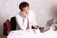 https://krivoe-zerkalo.ru/content/gosduma-v-obyazatelnom-poryadke-rassmotrit-vopros-sokrashcheniya-novogodnikh-kanikul.html