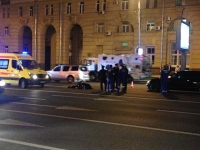 Мерседес с мигалкой и номерами "АМР" насмерть сбил полицейского