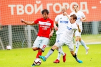 «Ротор» (Волгоград) - «Спартак» (Москва) - 0:2 (0:1).