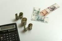 В школе искусств 5 лет не было костюмера, а зарплату он получал