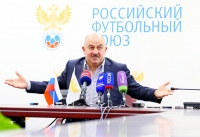 Главный тренер национальной сборной России по футболу Станислав Черчесов 
