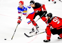 Канада - Россия - 4:2 (0:0; 0:2; 4:0).