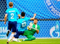 «Зенит» (Россия) – «Бней-Иегуда» (Израиль) – 0:1 (0:0).