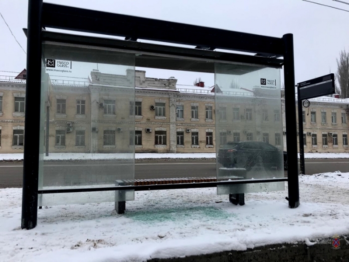 В Волгограде задержали мужчину, расстрелявшего автобусную остановку 