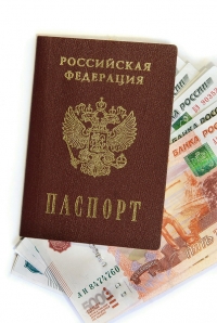 Нелегальный мигрант не хотел покидать Россию и попал под арест
