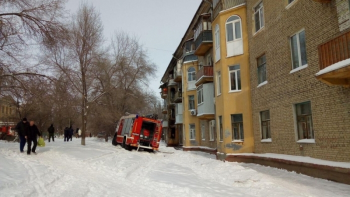 Для жильцов в доме на Кузнецова в Волгограде организовали временный пункт