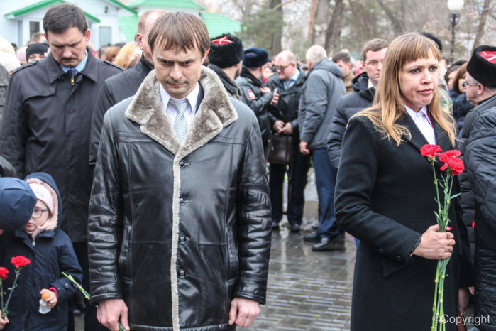 В Волгограде прошла акция «Кемерово, мы с тобой» 