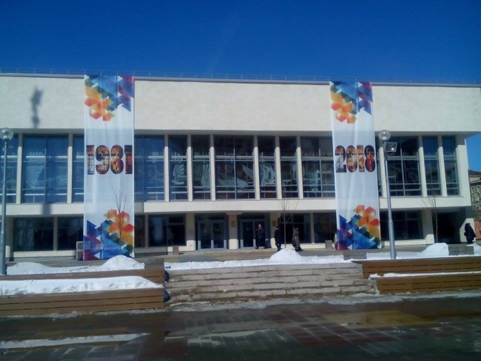  В Волгограде проходит долгожданное открытие отреставрированного ДЮЦа