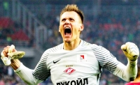 Артем Ребров