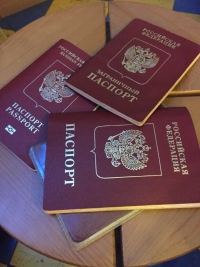 Заберите свой загранпаспорт, пока его не уничтожили