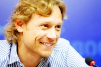 Валерий Карпин 