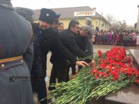 Возложение цветов