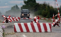 Съёмочная группа журналистов попала под обстрел в Донбассе