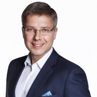 Нил Ушаков