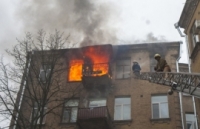 На севере Волгограда из-за пожара эвакуировали жильцов девятиэтаки