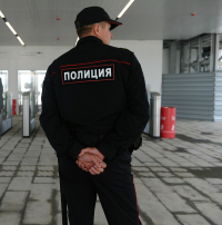 За ненаказание дебоширивших пассажиров поезда наказаны сотрудники полиции