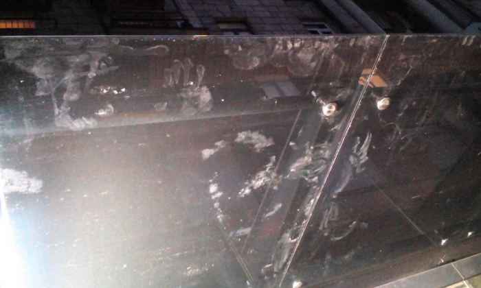 «Добро пожаловать в ад»: новые остановочные павильоны доказали свою негодность