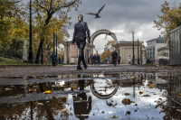 Из Москвы уходит лето. Жителям столицы пообещали «температурную пилу»