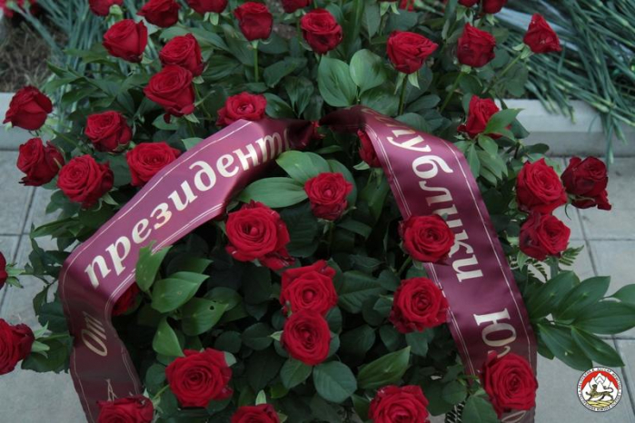 В Южной Осетии почтили память жертв конфликта 10-летней давности
