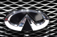 У волгоградца коммерческий банк отобрал «Infiniti EX» 