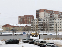  В Волжском контролируют строительство детских садов