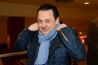 С автомобиля Игоря Саруханова украли зеркала