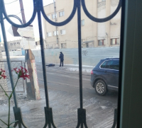 В Волжском умер мужчина, поскользнувшись на льду