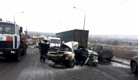 В Волгограде жуткое ДТП унесло жизнь парня и девушки