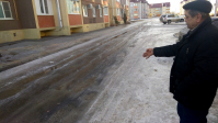 Соседка убитого в Волжском за громкую музыку парня никакого шума не слышала