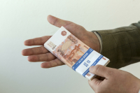 Волгоградскому предпринимателю не удалось дать взятку сотруднику полиции 