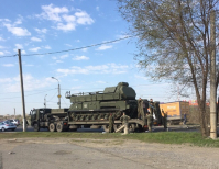 Военная техника, направлявшаяся на учения, заблокировала Вторую продольную