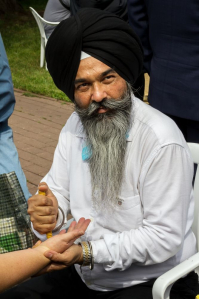 Одна голова хорошо, а две…: Минтруд и Минздрав придумали закрыть нехватку врачей мигрантами