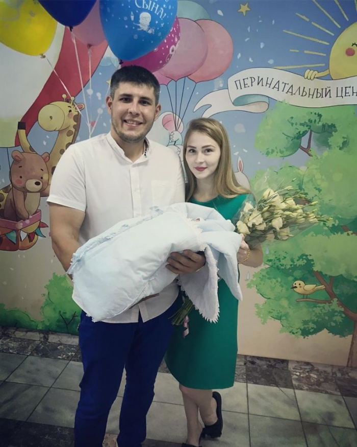 Владимир Жириновский поблагодарил новороссийский перинатальный центра за успешные роды депутата