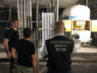 B58EB12A 0F2B 4234 95FD D4172A7DB0CF 418x320