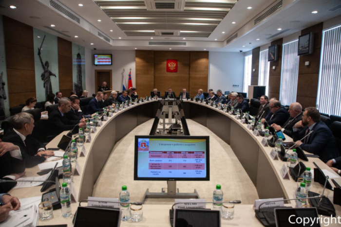 38 депутатов: Кто они, депутаты Волгоградской облдумы нового созыва?