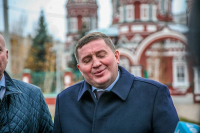 Андрей Бочаров стал получать больше