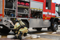 В Волгограде загоревшаяся в гараже иномарка «подожгла» весь дом