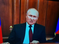 ФОТО: Интернет-газета "Кривое-зеркало"/ обращение Владимира Путина