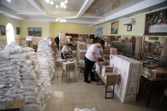 ФОТО: Интернет-газета "Кривое-зеркало". Гуманитарная помощь