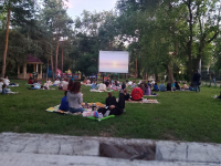 kino komsomolskiy sad