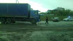 В Волгограде 75-летний пенсионер не заметил «КАМАЗ» с прицепом В Волгограде 75-летний пенсионер не заметил «КАМАЗ» с прицепом