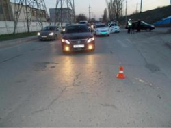 В Волгограде автоледи сбила школьницу на «зебре» В Волгограде автоледи сбила школьницу на «зебре»