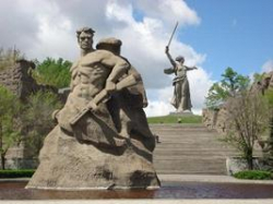 Мамаев курган продолжает оставаться в зоне земельных боев