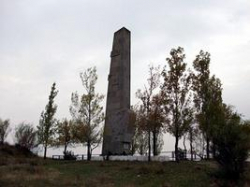 В Волгограде мемориалы приводят в порядок