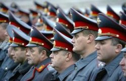 Российским полицейским запретили критиковать власть Российским полицейским запретили критиковать власть