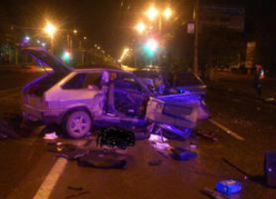 В Волгограде на проспекте столкнулись два ВАЗа: двое погибших и двое раненых В Волгограде на проспекте столкнулись два ВАЗа: двое погибших и двое раненых